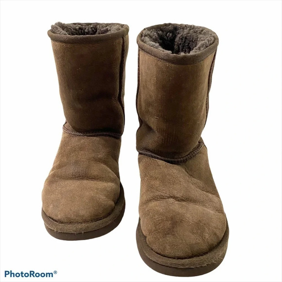 Ugg Australia Classic 5825 Boots Genuine Sheepskin Leather Upper Brown W7 - Picture 3 of 12